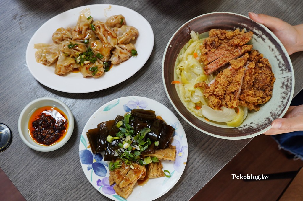 板橋美食,江子翠美食,紅糟排骨飯,板橋排骨飯 @PEKO の Simple Life