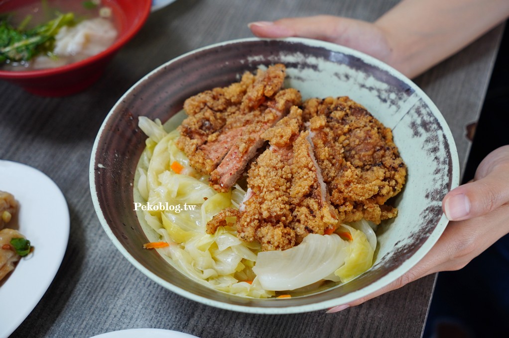 板橋美食,江子翠美食,紅糟排骨飯,板橋排骨飯 @PEKO の Simple Life