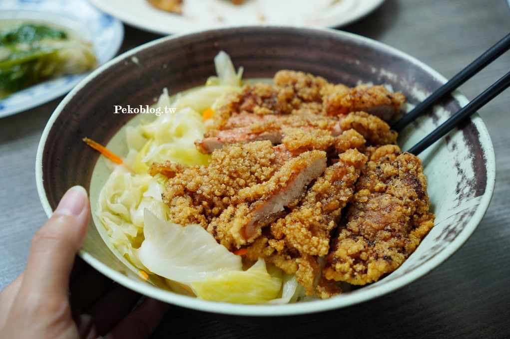 板橋美食,江子翠美食,紅糟排骨飯,板橋排骨飯 @PEKO の Simple Life