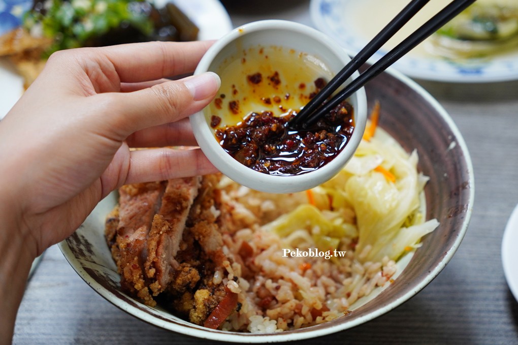 板橋美食,江子翠美食,紅糟排骨飯,板橋排骨飯 @PEKO の Simple Life