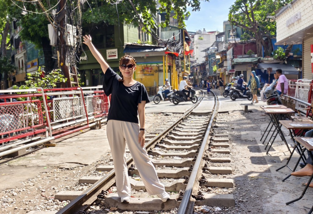 河內火車咖啡街,河內火車街,Hanoi Train Street,河內蛋咖啡,越南火車咖啡,河內火車街時刻表,越南自由行 @PEKO の Simple Life