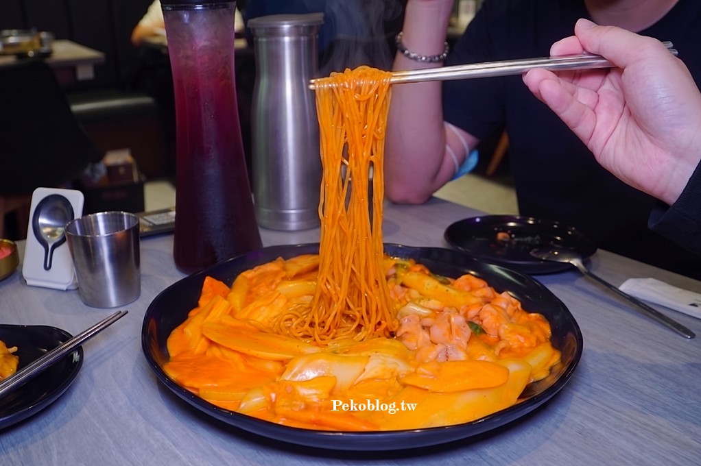 信義區美食,ATT 4 FUN餐廳,韓國燉雞,ATT 4 FUN美食 @PEKO の Simple Life