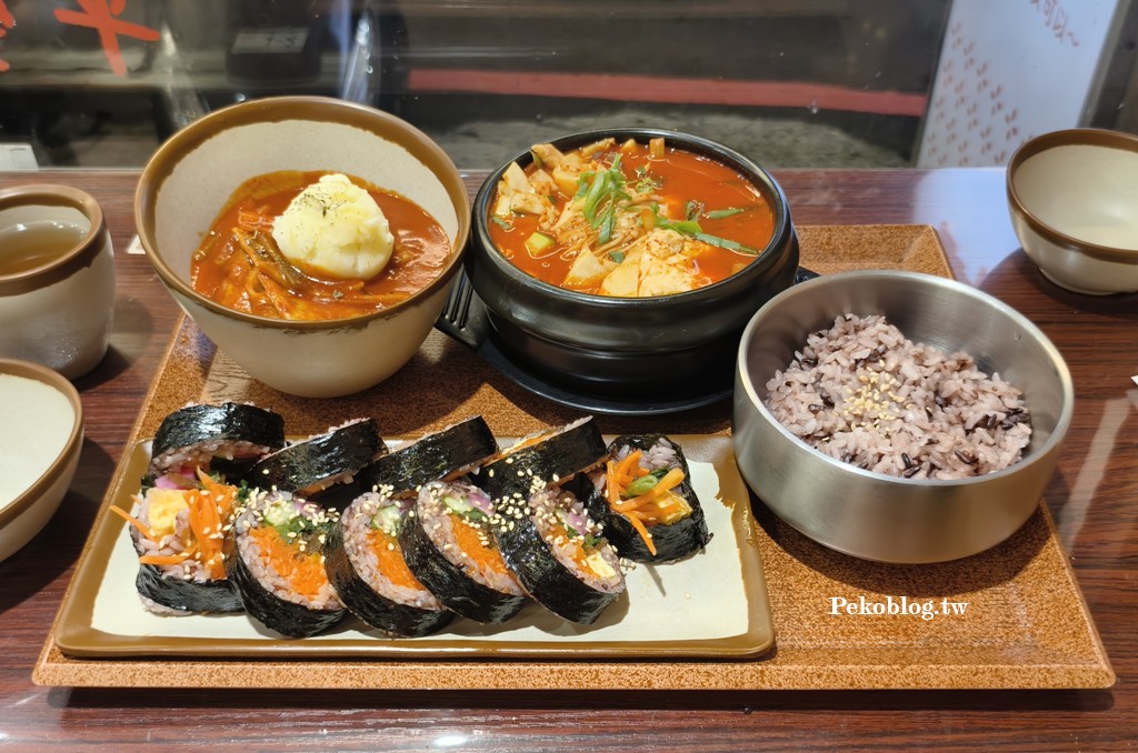 新莊美食,新莊韓式料理,新莊素食,新莊韓式韓式飯捲 @PEKO の Simple Life