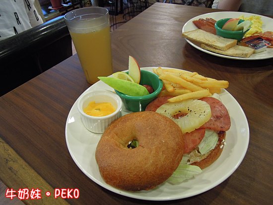 江子翠美食,板橋下午茶,Brunch,PEKO,鬆餅,點心,Yuly早午餐吧,板橋美食,板橋早午餐 @PEKO の Simple Life