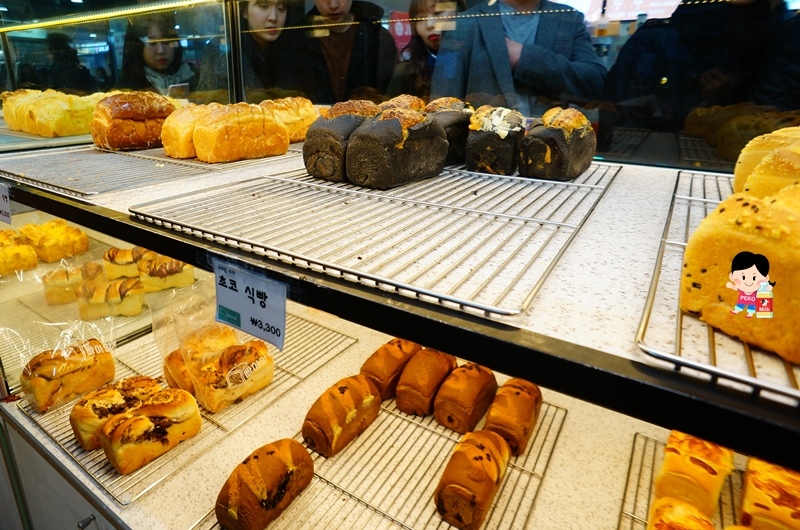 板南線美食,BBANG麵包,BBANG,빠아앙,手撕麵包,韓國麵包,東區地下街,東區地下街美食 @PEKO の Simple Life