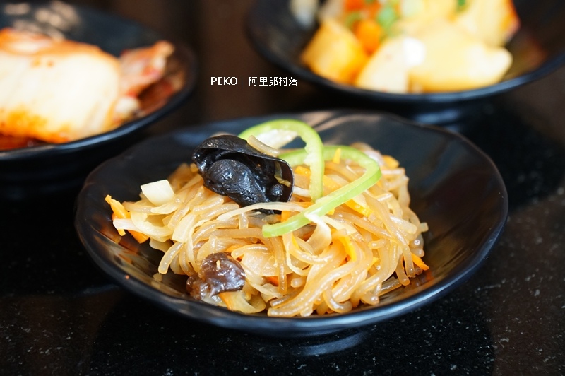 芝山美食,士林美食,醬蟹,馬鈴薯排骨湯,台北韓式料理,士林韓式料理,阿里郎村落 @PEKO の Simple Life