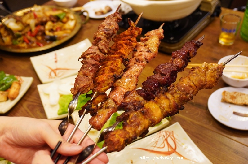 台北新疆料理,板新站美食,板橋新疆料理,板橋美食,天山饢坑烤肉,新疆料理,大盤雞 @PEKO の Simple Life